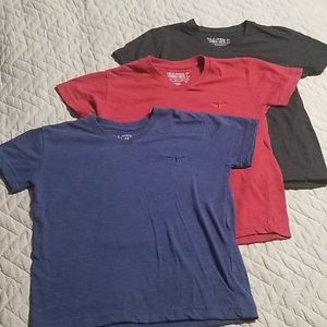 (3) FAZE I v-neck shirts sz 4 black red blue